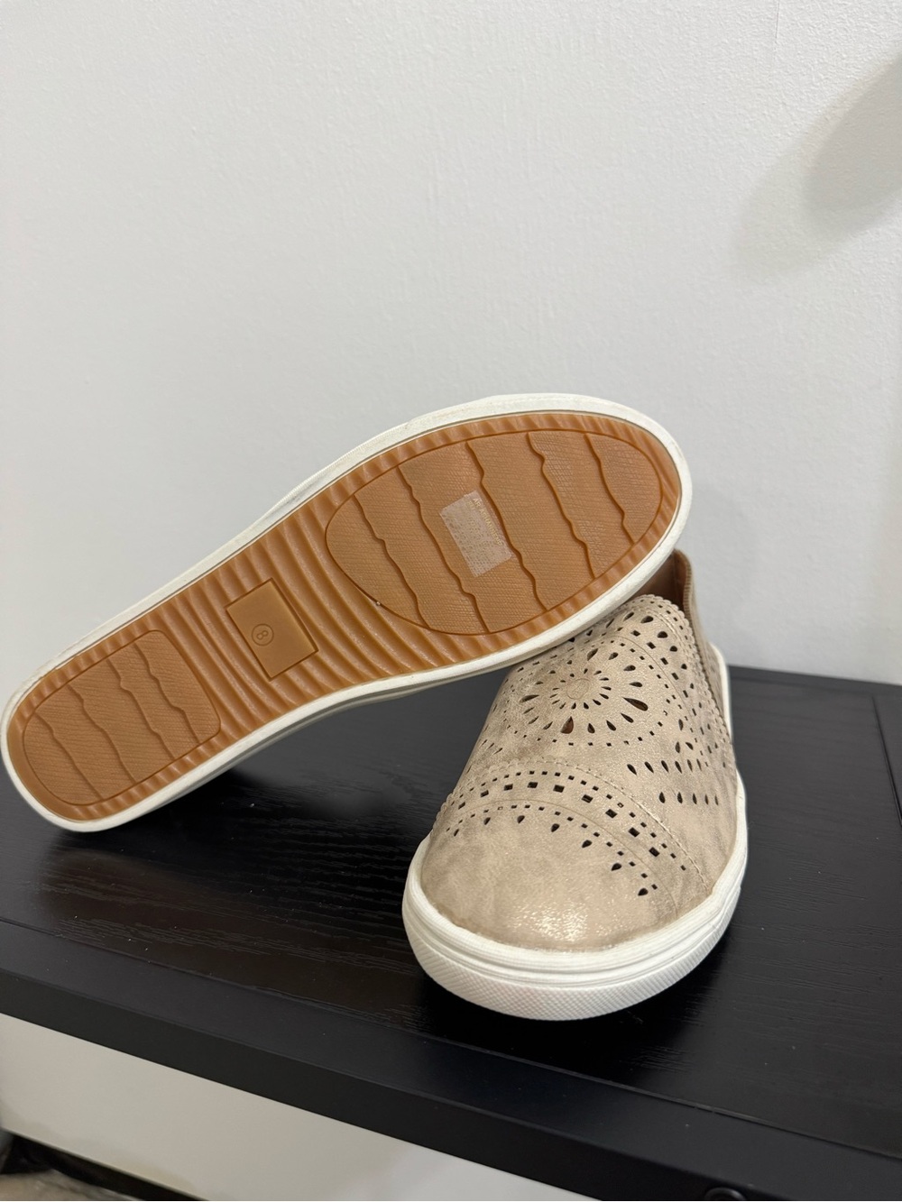 Women’s Slip-On Perforated Comfort Sneakers - Beige | Size 8 MED - Picture 2 of 4